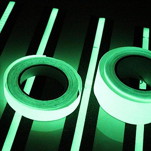 Распродажа - ЛЕНТЫ на основе фотолюминесцентной пленки EverGlow 
